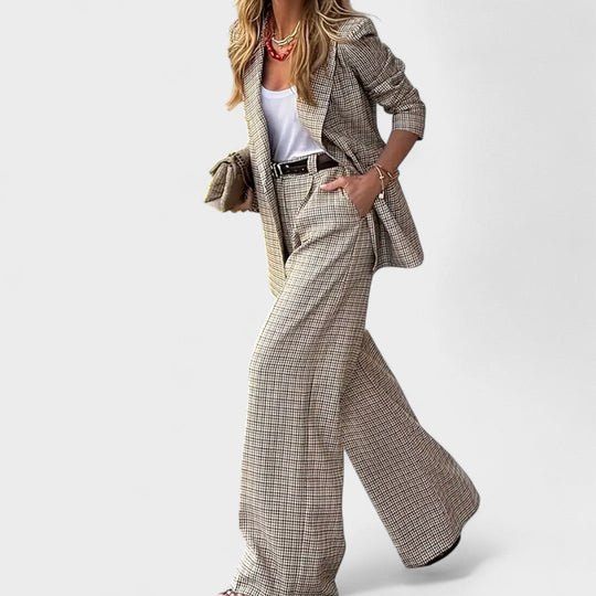 Victoria - Elegancki Strój