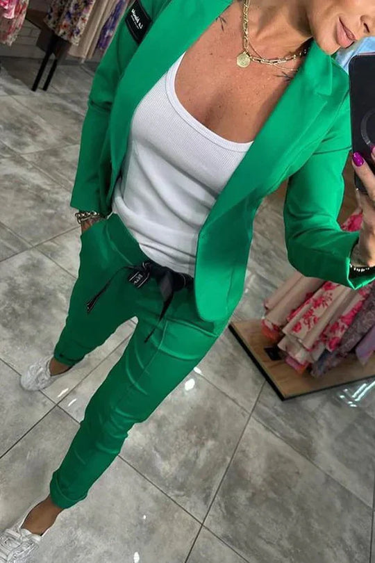 Isabelle | Spersonalizowany zestaw z miękką marynarką i luźnymi dresami