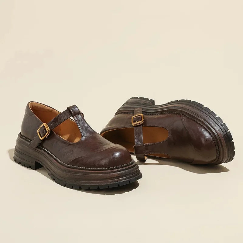 Eleganckie Paseczki – Skórzane Buty na Sezon