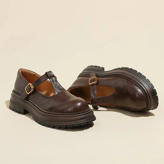 Eleganckie Paseczki – Skórzane Buty na Sezon